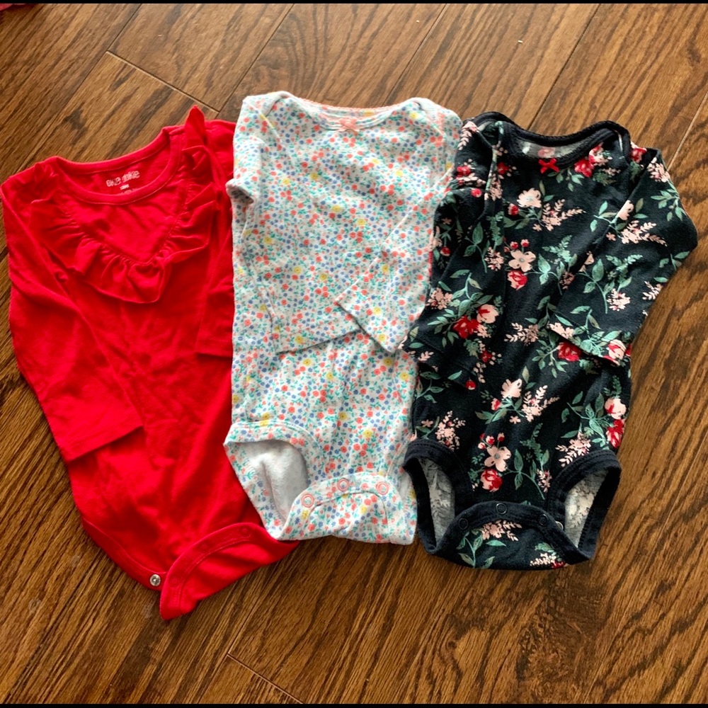 12M onesie bundle